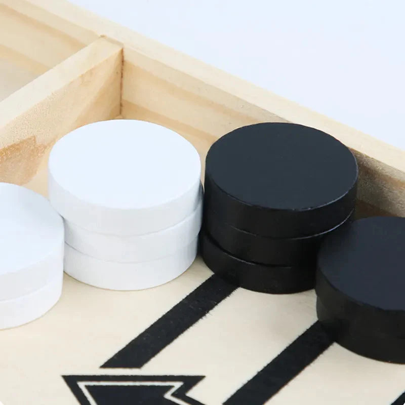 Træbordhockey – hurtigt færdighedsspil for hele familien